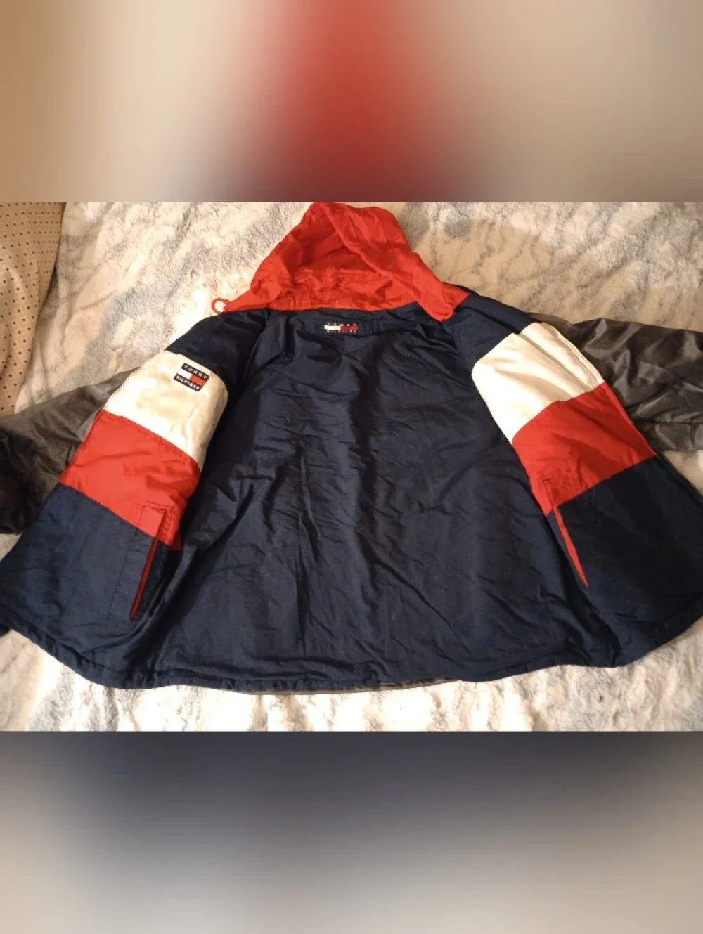 VTG Reversible Colorblock Windbreaker Puffer & Hidden Hood Jacket- Unisex Style
